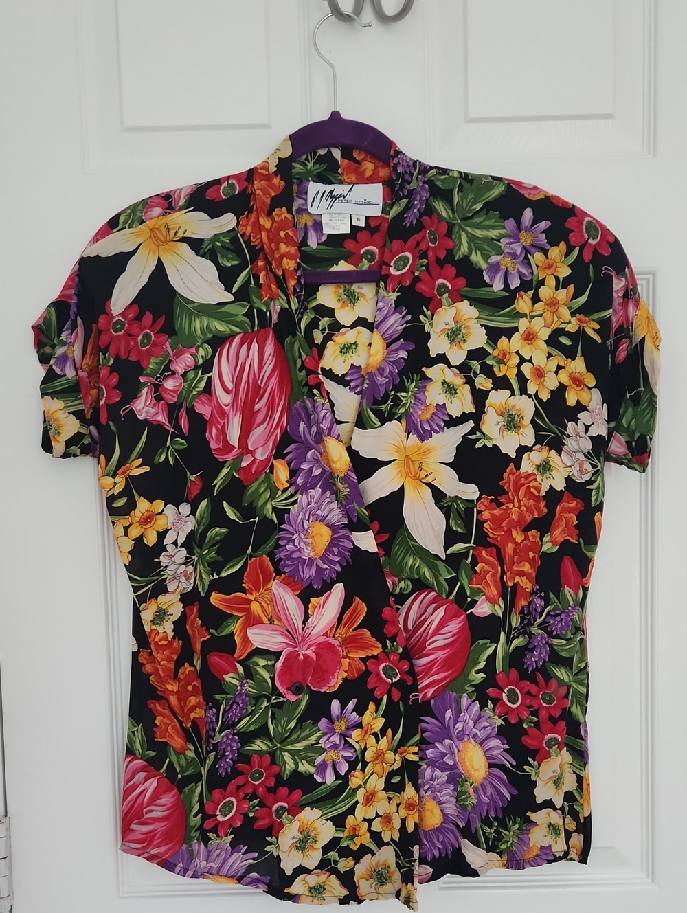 80s Vintage Tropical Vacation Silk Black Floral Button-Down Shirt Multicolor